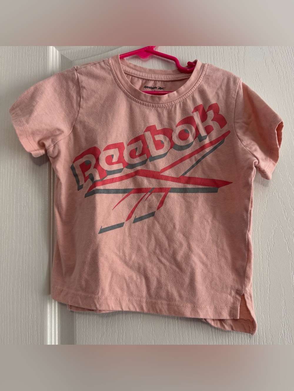 Reebok Pink Graphic Short Sleeve Tee